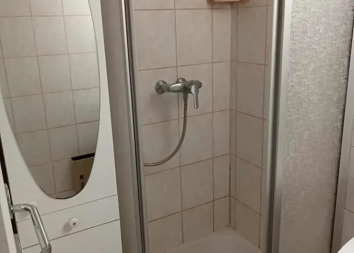 Confortable A - 40 M² + Terrasse 公寓 *